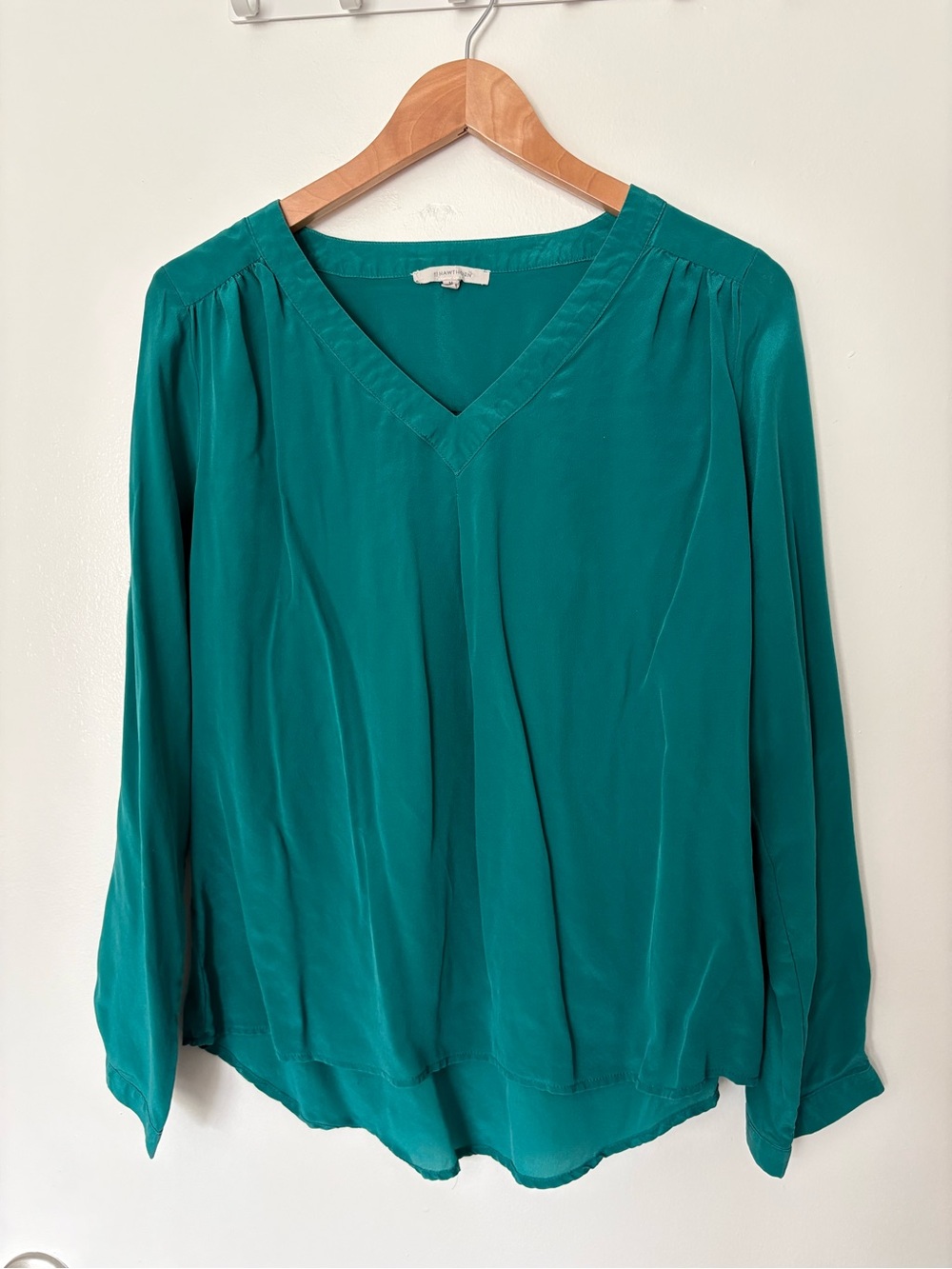 41 hawthorn silk V-Neck Long Sleeve Blouse